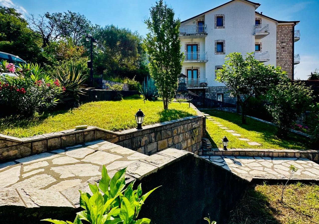 Aparthotel - Villa Jovicic Herceg Novi Eksteriør billede